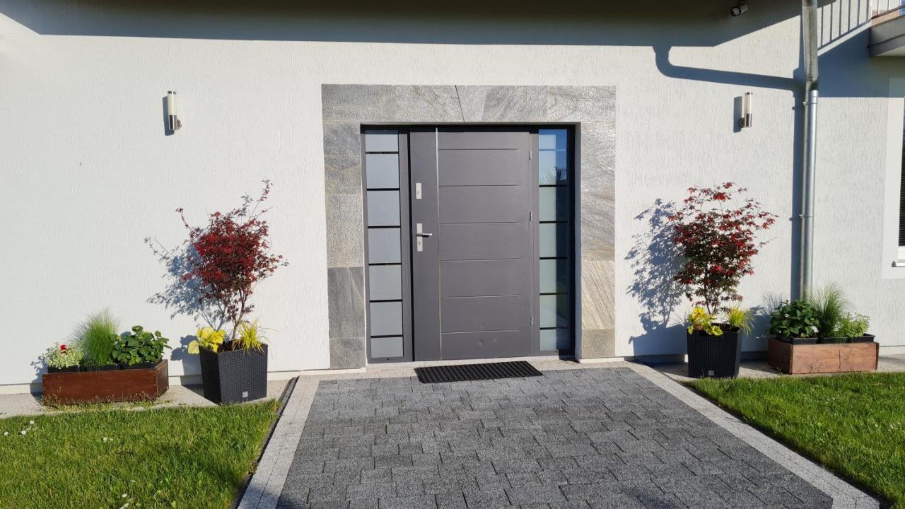 Villa Sadula - Apartamenty Na Mazurach ستير سادي المظهر الخارجي الصورة